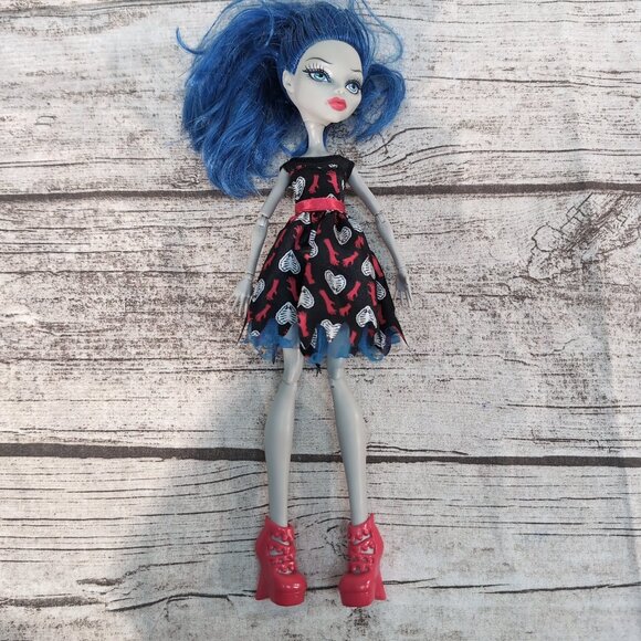 Mattel Monster High Doll Lot – Frankie Stein, Clawdeen Wolf & More - Picture 9 of 10